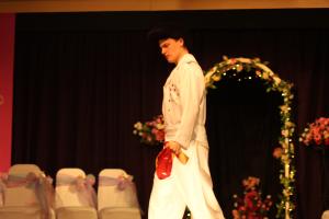 4 Weddings & An Elvis